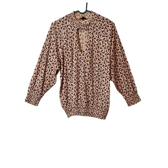 torrid Tops - Torrid Top Womens Size 2X Red Green Pullover Keyhole Neck Torrid Size 2